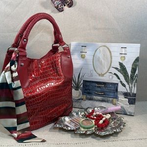 “Essence of Beauty” Faux Croc Red Make-up Bag